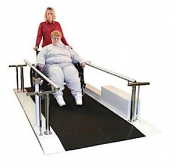Tri W-G Bariatric Motorized Parallel Bars