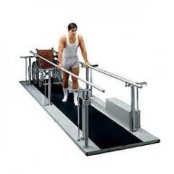 Tri W-G Motorized Parallel Bars
